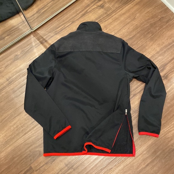 Under Armour 1/4 zip Jacket - St. John’s University - Sz XS - Picture 4 of 6